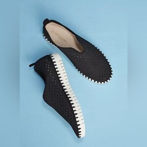 Isle Jacobsen Tulip Perforated Sneakers Women’s Slip On 41